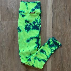 Bombshell Sportswear Leggings